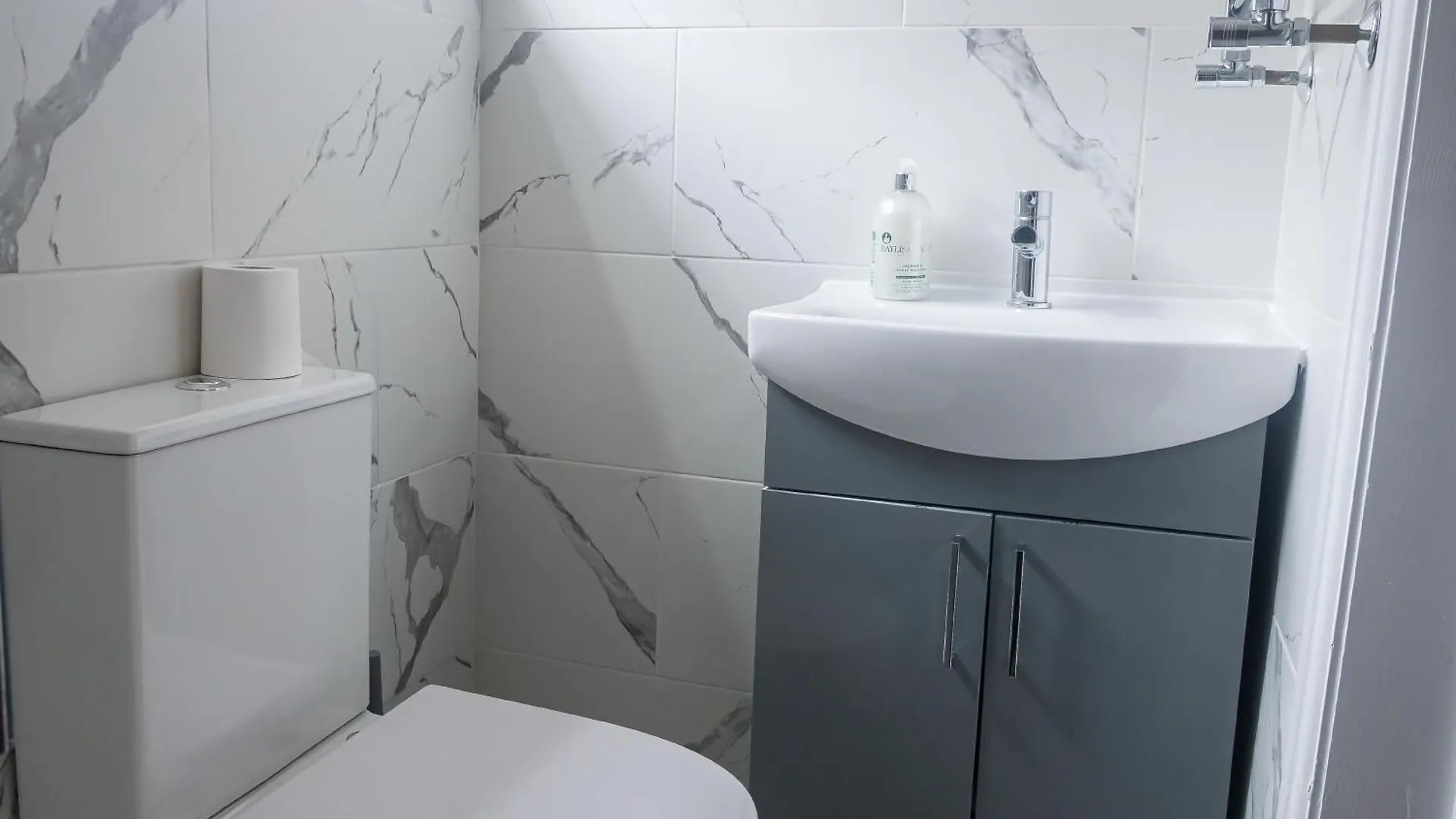 Royal Luxe 6 Bed House In London Apartment Bexleyheath